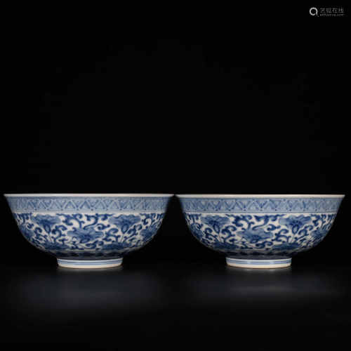 Qing Daoguang            A pair of blue and white bowls