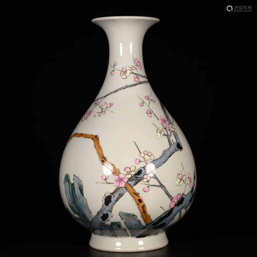 Qianlong of Qing Dynasty            Pink Jade pot spring vase