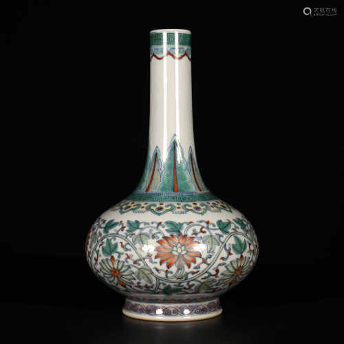 Yongzheng of Qing Dynasty    Long necked bottle