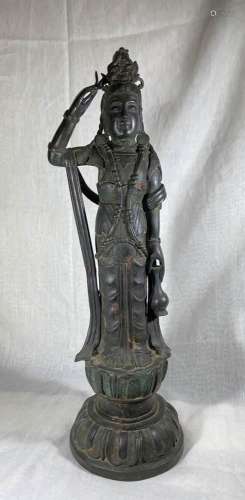Chinese Early Qing Bronze Standing Kuanyin with