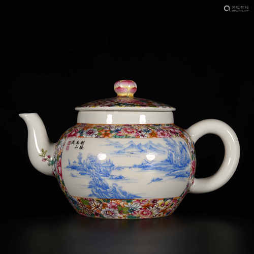 Qianlong of Qing Dynasty            Blue and white pink teapot