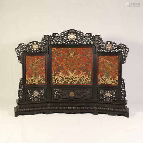 Red sandalwood screen ornaments