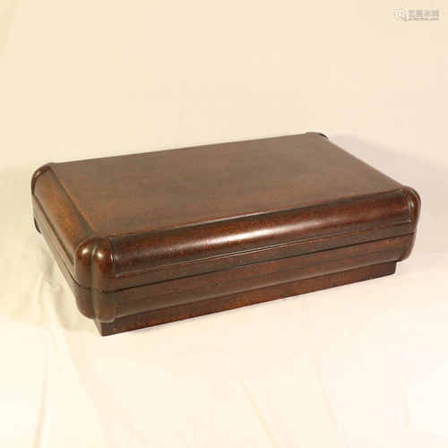 Lacquer box