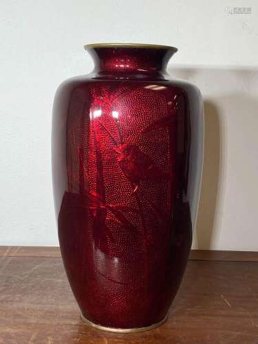 Japanese Pigeon Blood Porcelain Vase