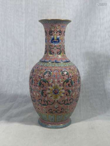 Chinese Famille Rose Porcelain Vase with Blue Enamle