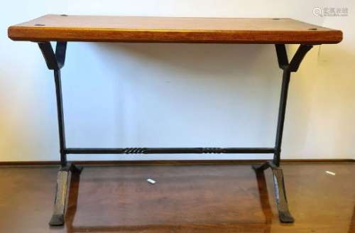 Mahogany side table on iron base, Arts and Crafts, by Bill Pankhurst of Oakridge 65.5 x 46cm