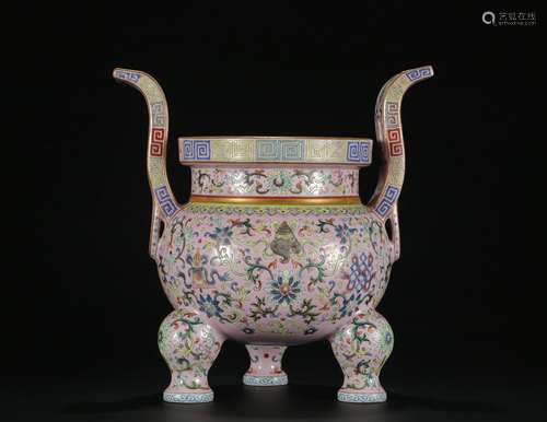 Qing dynasty famille rose incense burner with flowers pattern