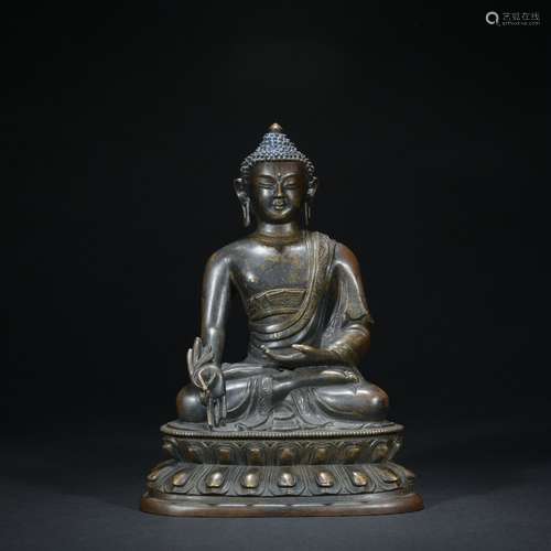 Qing dynasty bronze statue of shakyamuni