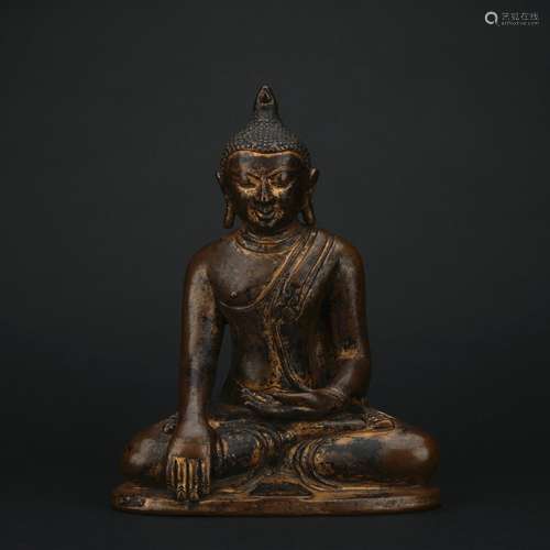 Qing dynasty gilt bronze statue of shakyamuni