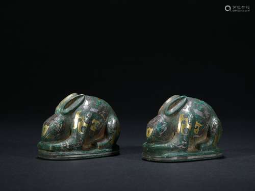 Qing dynasty gilt bronze rabbit inlaid with gold and silver