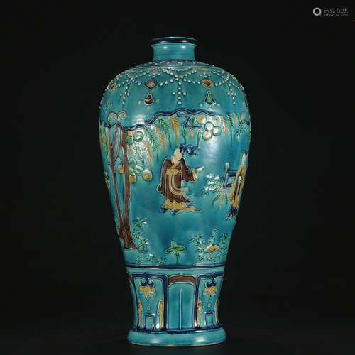 Qing dynasty Fahua cai glaze bottle with figure pattern