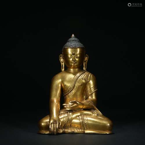 Qing dynasty gilt bronze statue of shakyamuni