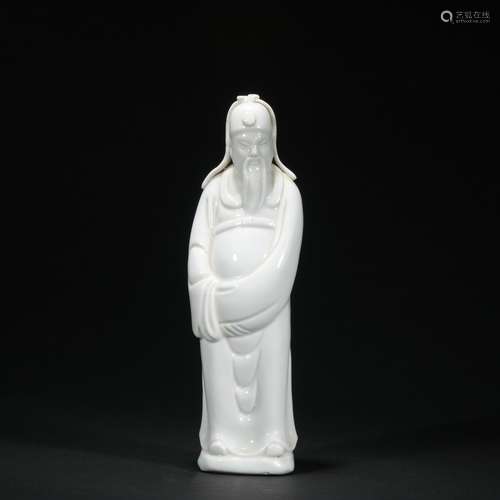 Qing dynasty Dehua kiln statue of Guanyu