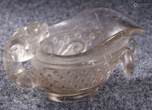 A CRYSTAL CARVED DRAGON PATTERN CUP