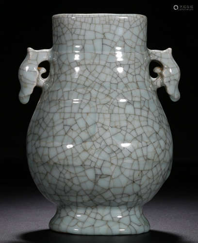 A GE GLAZE DOULBE EAR VASE