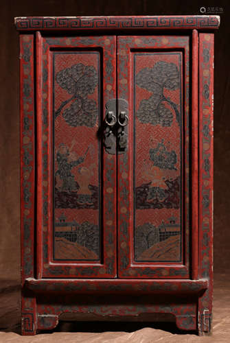 A LACQUER AUSPICIOUS PATTERN CABINET