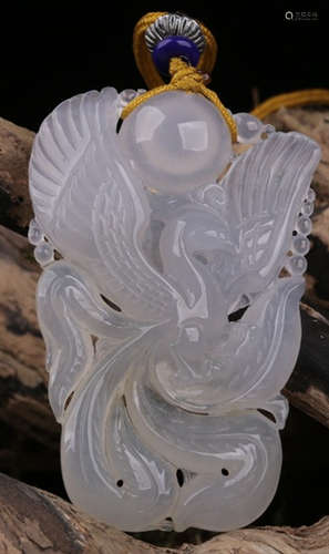 A JADEITE CARVED PHOENIX PATTERN PENDANT