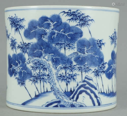 A BLUE&WHITE GLAZE FLOWER PATTERN BRUSH POT