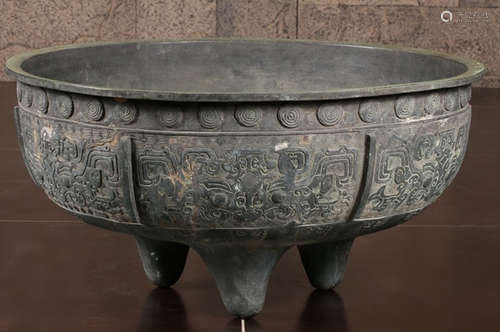 A BRONZE CAST BEAST PATTERN CENSER