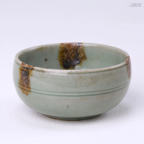 Longquan Kiln Celadon String Pattern Dot Color Cup