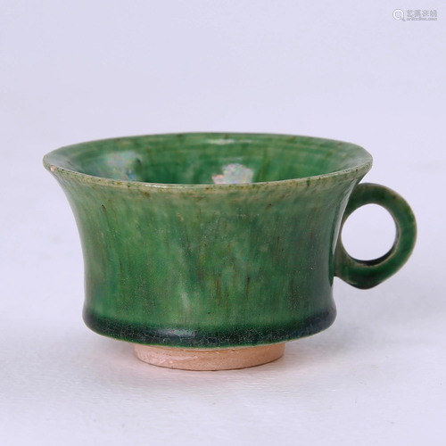 Gongxian Kiln Green Glaze Single Handle Cup