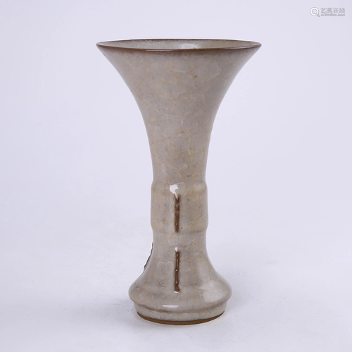 Official kiln celadon flower goblets