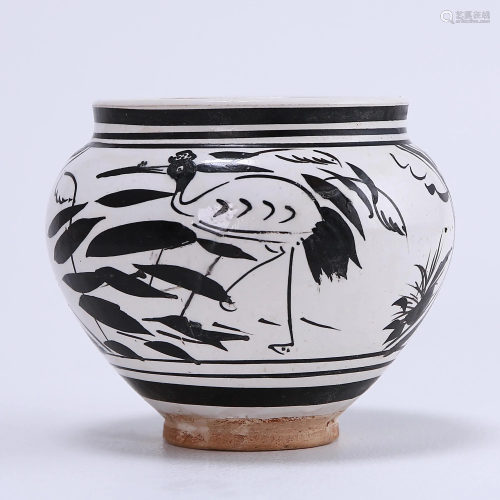 Cizhou kiln white ground black flower pot