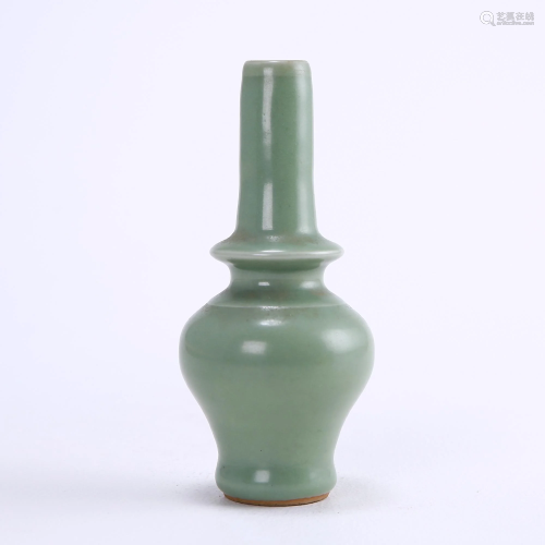 Longquan Kiln Celadon Vase
