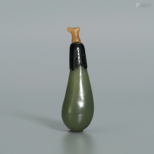 Hetian Sapphire Eggplant Snuff Bottle