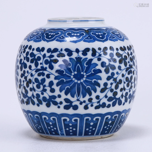 Blue and white lotus pattern jar