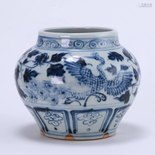 Blue and white flower and bird pattern jar