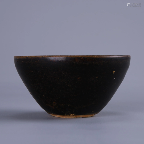 Jizhou kiln black glaze cup