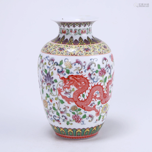 Multicolored dragon and phoenix appreciation bottle