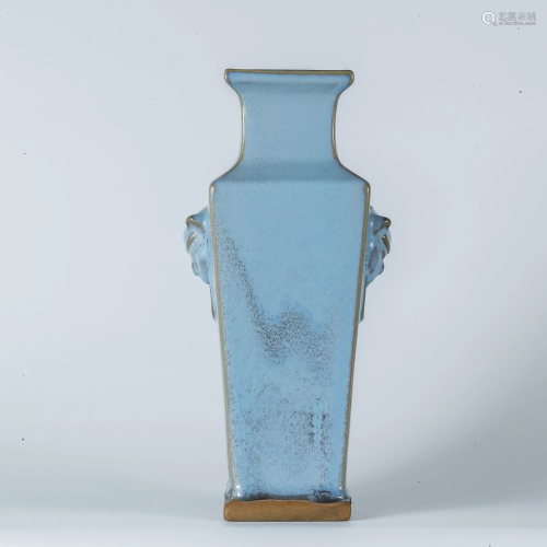 Qing Dynasty Jun kiln animal head square bottle