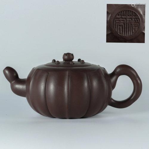 Purple Clay Jiang Rong Pot