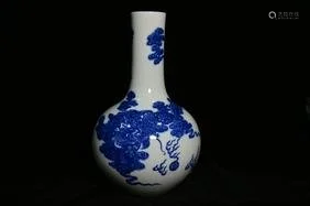 Blue and white jade dragon celestial sphere