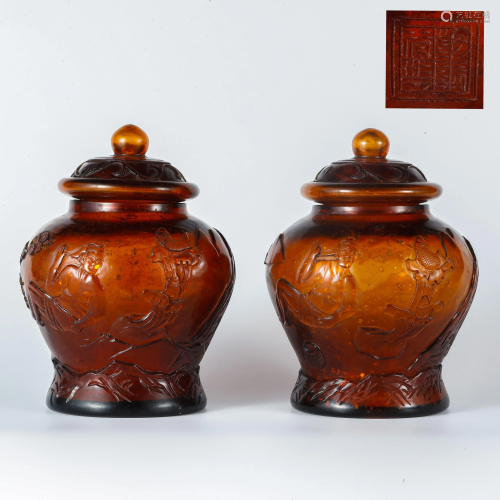 Qing Dynasty Qianlong period Colored glaze lying o…
