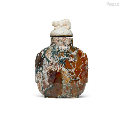 A moss agate snuff bottle  19th century