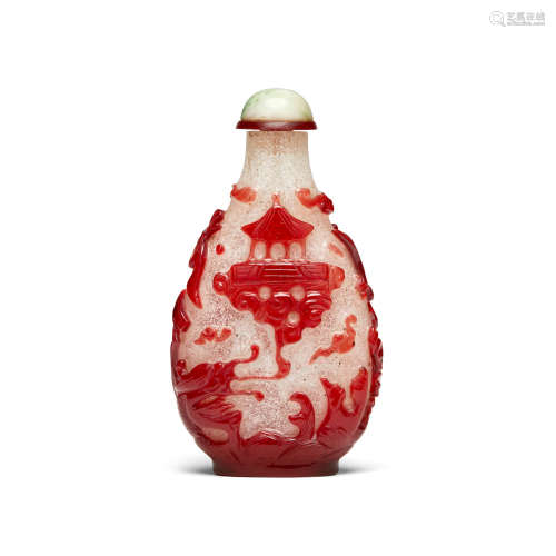 A fine red overlay 'snowflake' snuff bottle  1750-1850