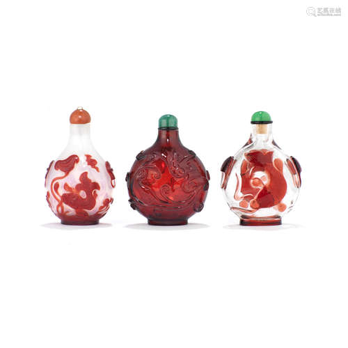 Three glass snuff bottles  18th/19th century