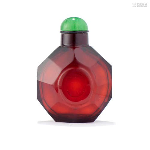 A faceted ruby-red glass snuff bottle  1780-1850