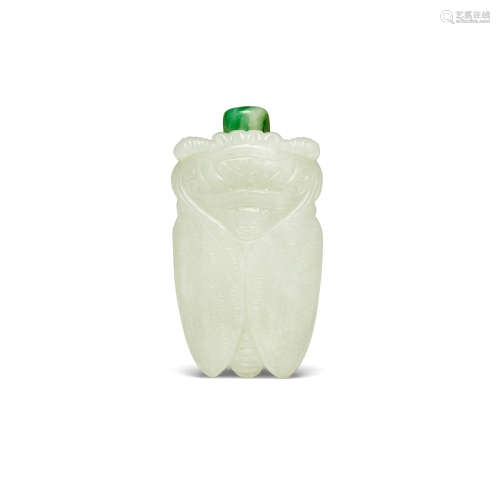 A White jade 'cicada' snuff bottle