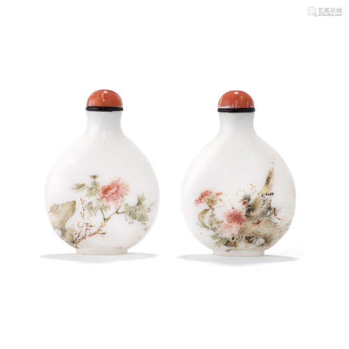 An enameled milky-white glass snuff bottle  Guyue Xuan mark, 1767-1799