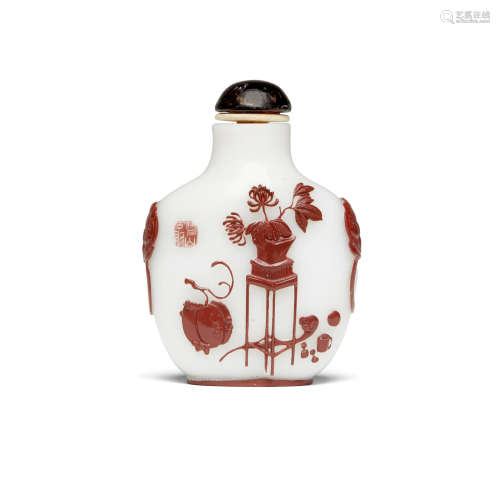 A CINNABAR-RED OVERLAY WHITE GLASS SNUFF BOTTLE   Yangzhou School, 1820-1880