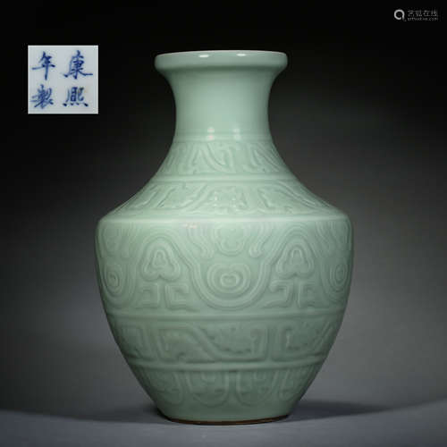 ANCIENT CHINESE CELADON JAR