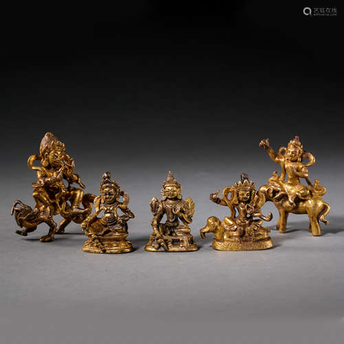 A GROUP OF ANCIENT CHINESE GILT BRONZE BUDDHA FIGURES