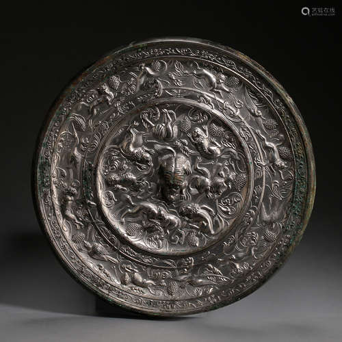 ANCIENT CHINESE BRONZE MIRROR