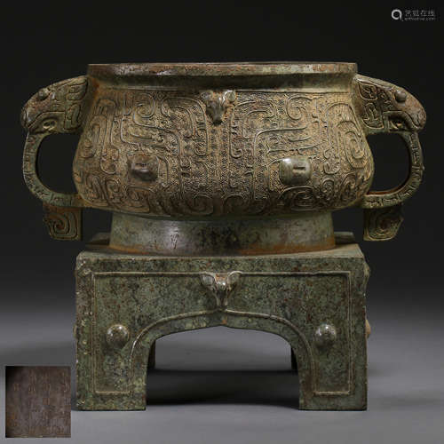 ANCIENT CHINESE BRONZE DING CARVED SHEEP HEADS