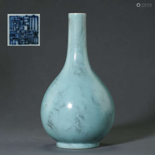 CHINA QING DYNASTY BLUE GLAZED VASE WITH MARK