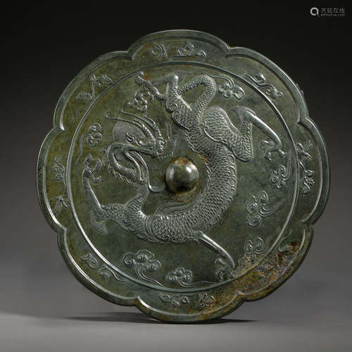 BRONZE MIRROR WITH DRAGON PATTERN IN TANG DYNASTY, CHINA